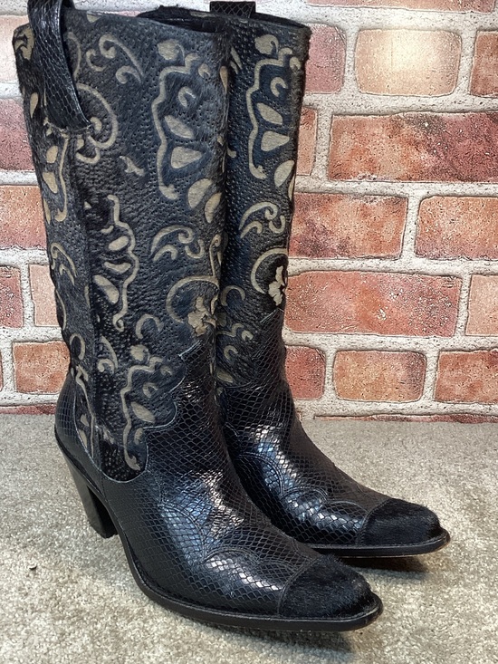 ANTONIO MELANI Shoes - Antonio Melani Justine Womens black heeled western boots size 8